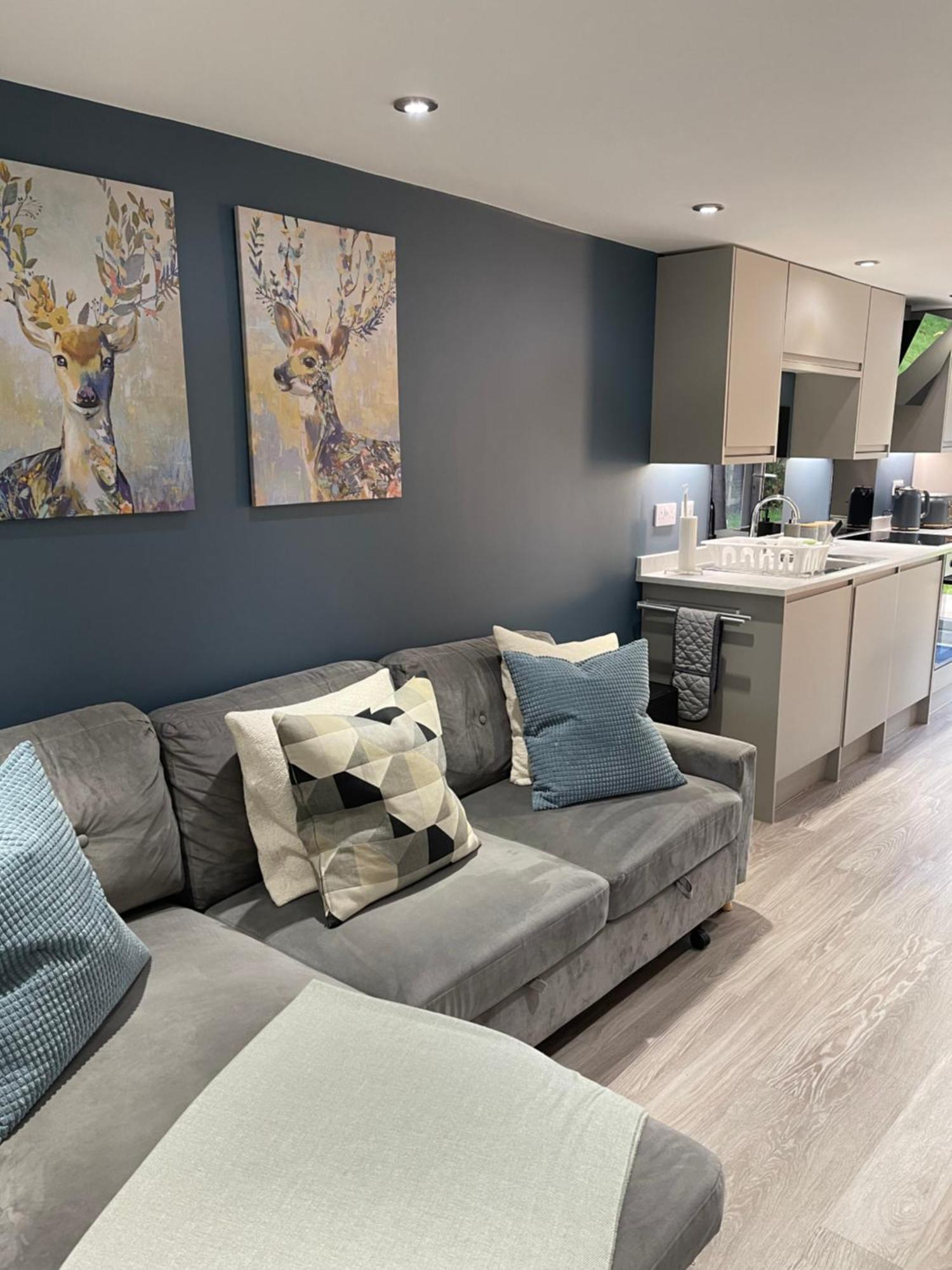 One Bedroom Apartment, Driveway, Bracknell Centre Ngoại thất bức ảnh